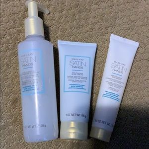 💫 MaryKay Satin Hands set 💫